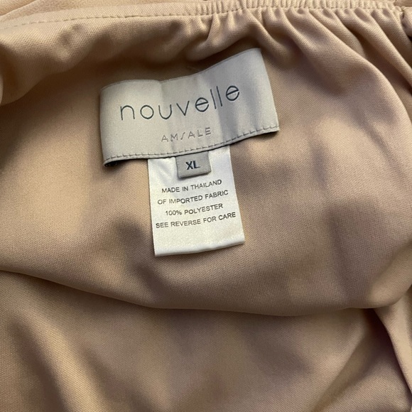 Nouvelle AMSALE Cait Bridesmaid Dress- size= XL, color= Sand - Picture 3 of 6